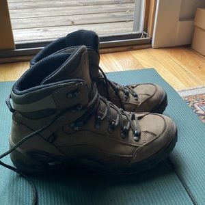 Lowa Renegade Hiking Boots